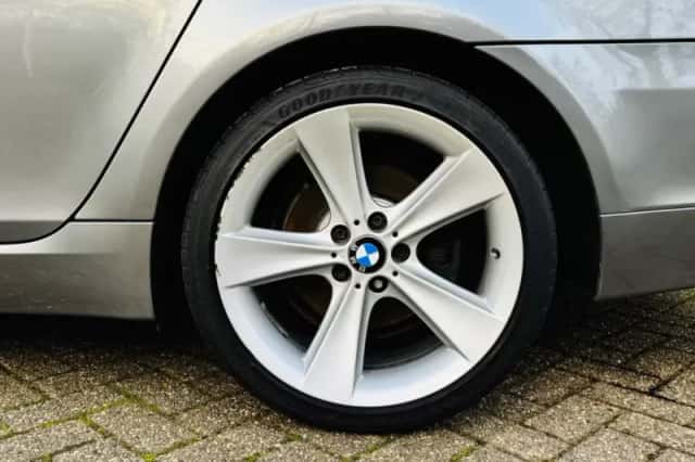 BMW 5-Serie (2007) thumbnail 4