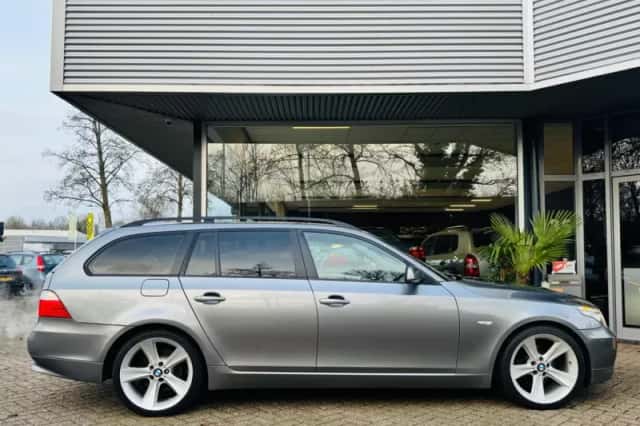 BMW 5-Serie (2007) thumbnail 5
