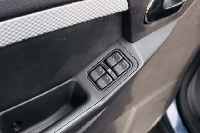 Opel Meriva (2010) thumbnail 6