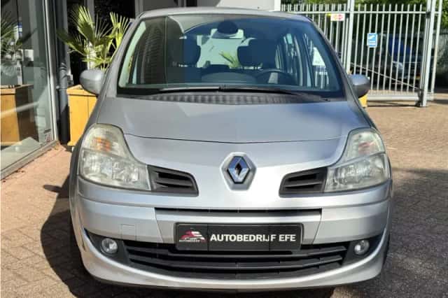 Renault Grand Modus (2008) thumbnail 3