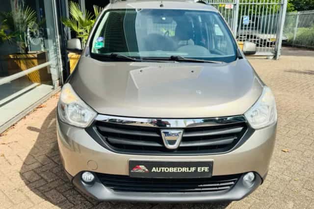 Dacia Lodgy (2013) thumbnail 3