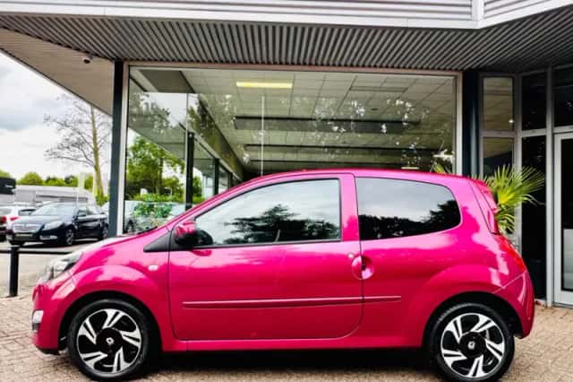 Renault Twingo (2013) thumbnail 2