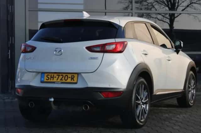 Mazda CX-3 (2018) thumbnail 3
