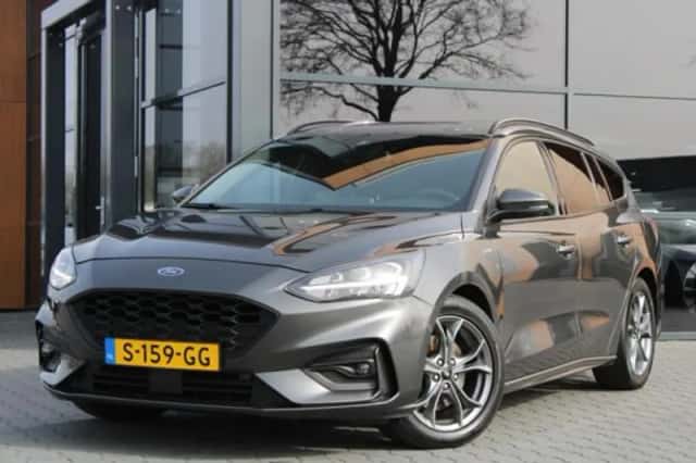 Ford Focus (2020) thumbnail 1