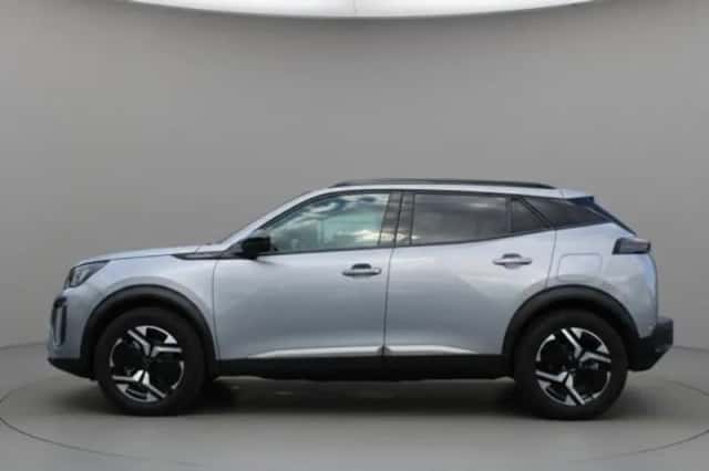 Peugeot e-2008 (2025) thumbnail 2