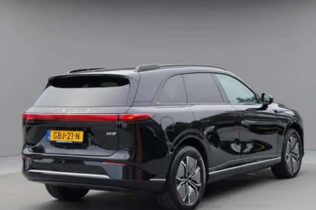 XPeng G9 (2024) thumbnail 3