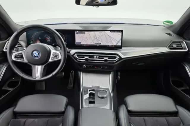 BMW 3-Serie (2024) thumbnail 5