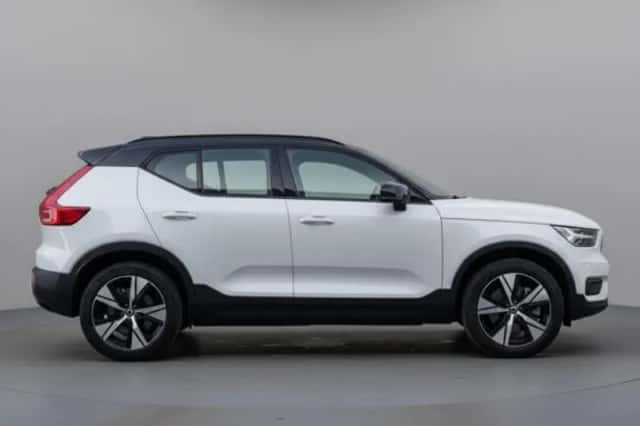 Volvo XC40 (2020) thumbnail 2