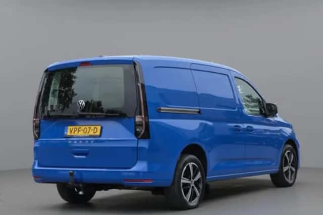 Volkswagen Caddy (2022) thumbnail 3
