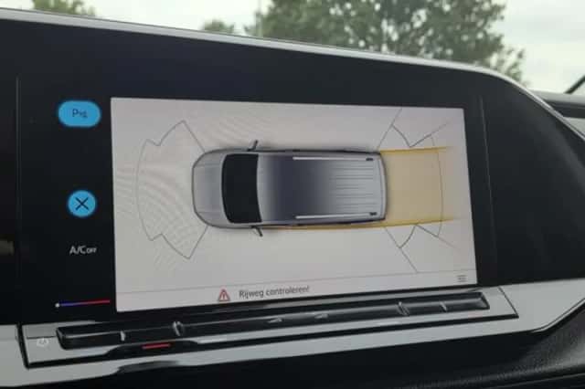 Volkswagen Caddy (2022) thumbnail 6