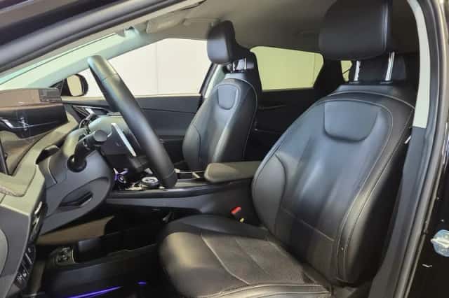 Kia EV6 (2021) thumbnail 4