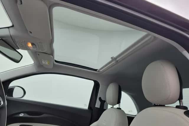 Fiat 500 (2024) thumbnail 6