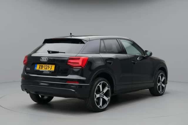 Audi Q2 (2018) thumbnail 3