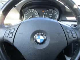 BMW 3-Serie (2009) thumbnail 24