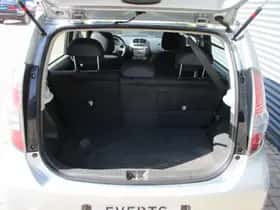 Daihatsu Sirion 2 (2006) thumbnail 15