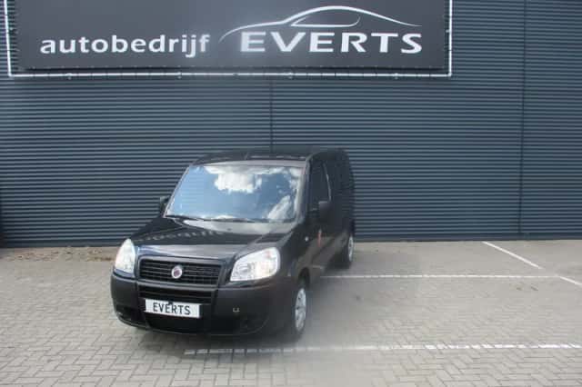 Fiat Doblò (2008) thumbnail 1