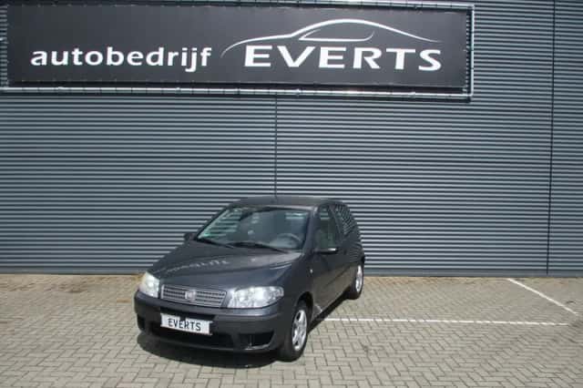 Fiat Punto (2008) thumbnail 1