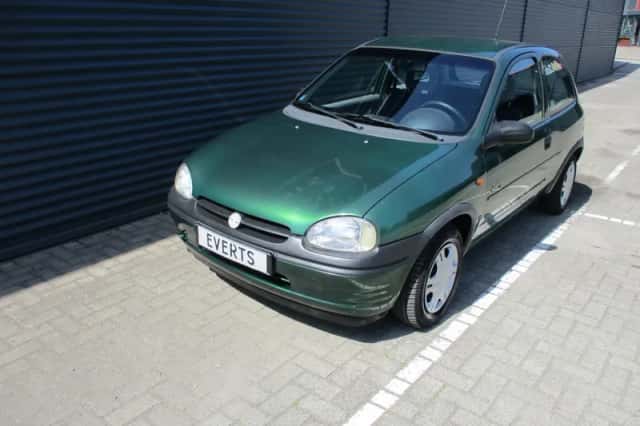 Opel Corsa (1996) thumbnail 6