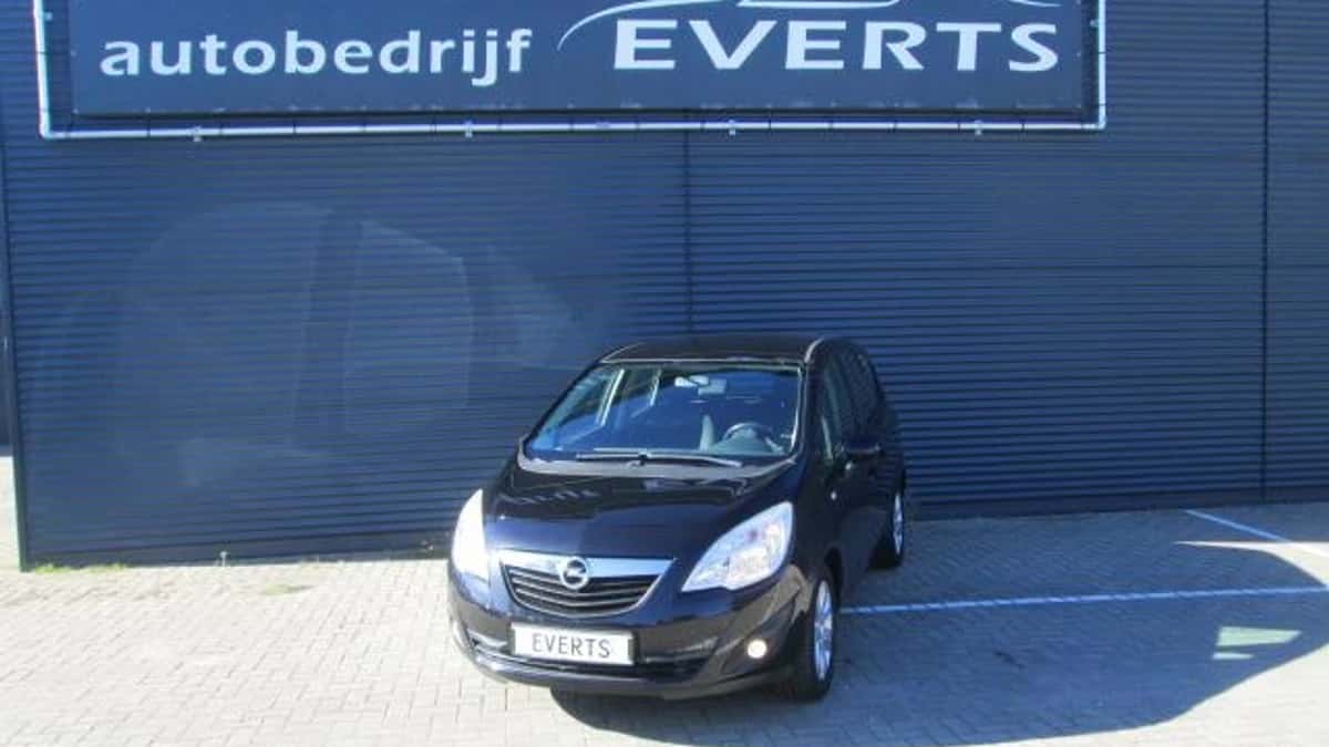 Opel Meriva (2011) — foto 1