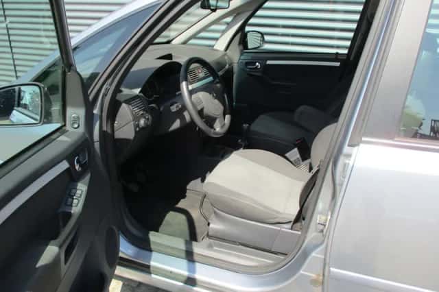 Opel Meriva (2006) thumbnail 18