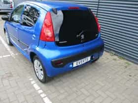 Peugeot 107 (2011) thumbnail 12