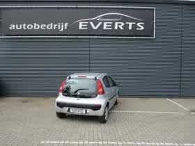 Peugeot 107 (2027) thumbnail 3