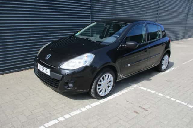 Renault Clio (2010) thumbnail 6