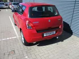 Suzuki Swift (2008) thumbnail 15
