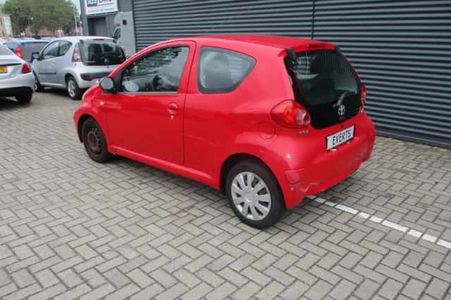 Toyota Aygo (2005) thumbnail 6
