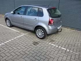 Volkswagen Polo (2009) thumbnail 12