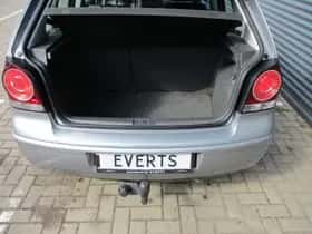 Volkswagen Polo (2009) thumbnail 16