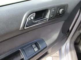 Volkswagen Polo (2009) thumbnail 18