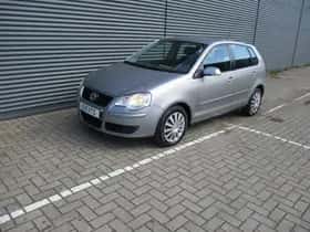 Volkswagen Polo (2009) thumbnail 6