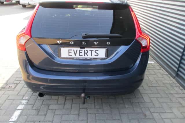 Volvo V60 (2014) thumbnail 16
