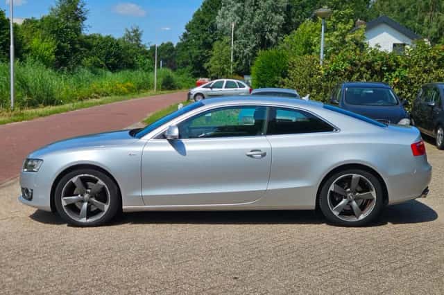 Audi A5 (2008) thumbnail 2