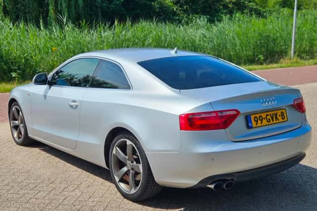 Audi A5 (2008) thumbnail 3