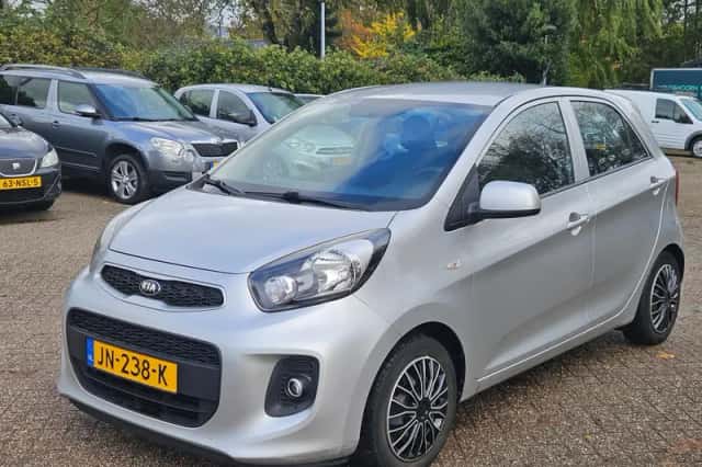 Kia Picanto (2016) thumbnail 1
