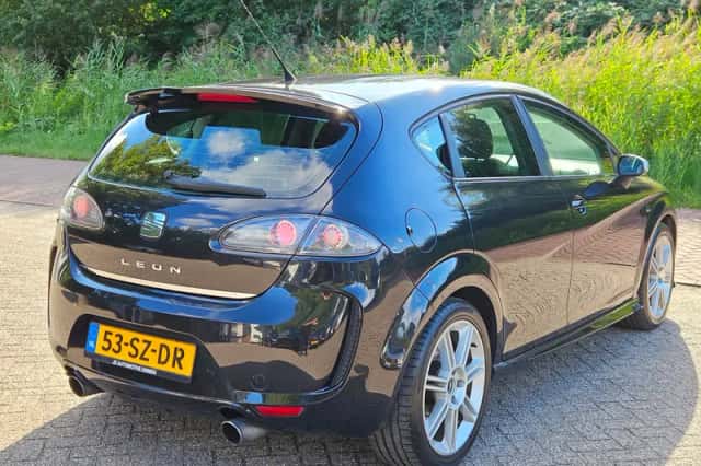 SEAT Leon (2006) thumbnail 5