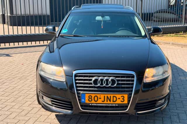 Audi A6 (2009) thumbnail 2