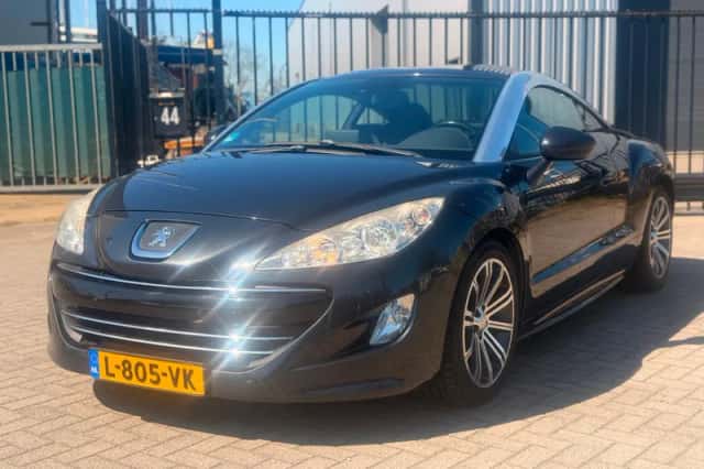 Peugeot RCZ (2012) thumbnail 1