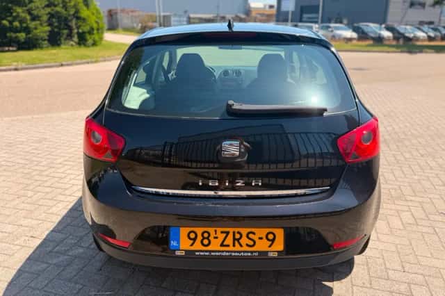 SEAT Ibiza (2009) thumbnail 6