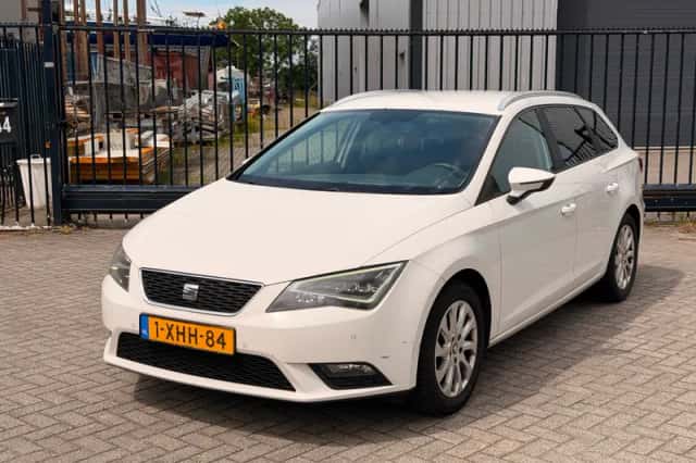 SEAT Leon (2014) thumbnail 1