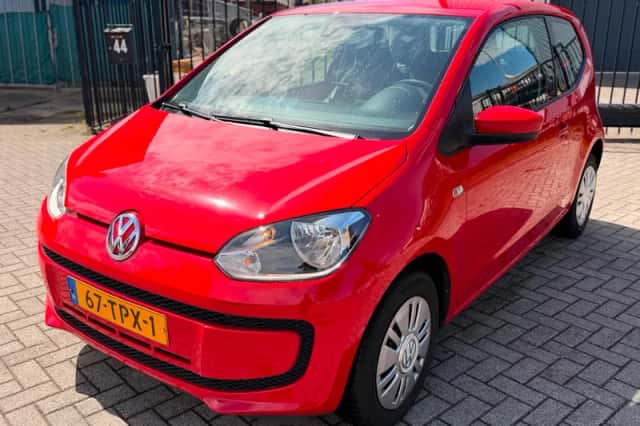 Volkswagen Up! (2012) thumbnail 1