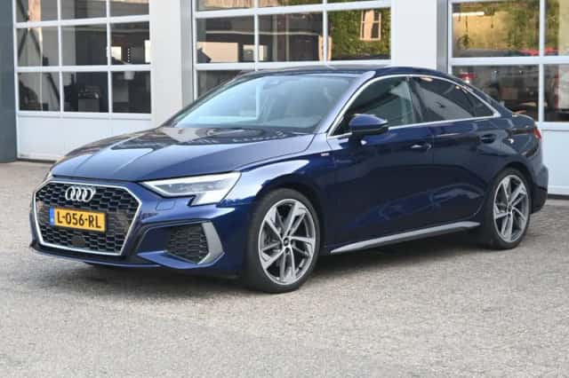 Audi A3 (2020) thumbnail 2