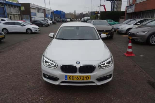 BMW 1-Serie (2016) thumbnail 2