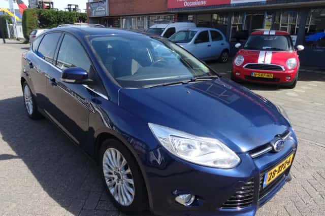 Ford Focus (2012) thumbnail 6