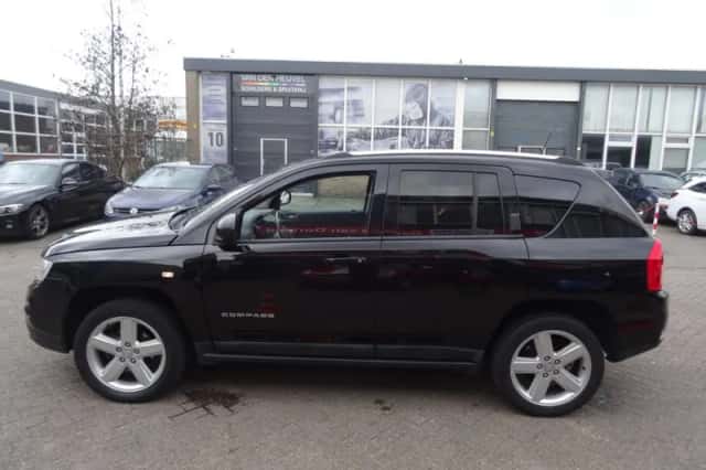 Jeep Compass (2012) thumbnail 5