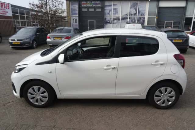 Peugeot 108 (2018) thumbnail 6