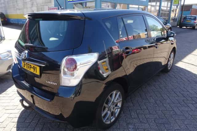 Toyota Verso (2014) thumbnail 4