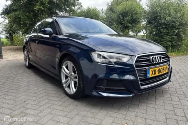 Audi A3 (2019) thumbnail 4